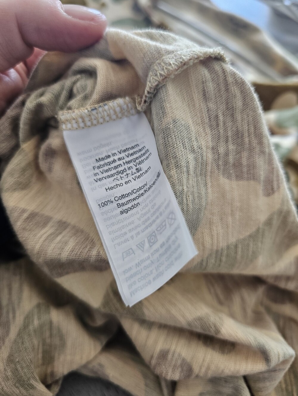 Madewell Whisper Camo Crewneck Tee - Picture 6 of 6